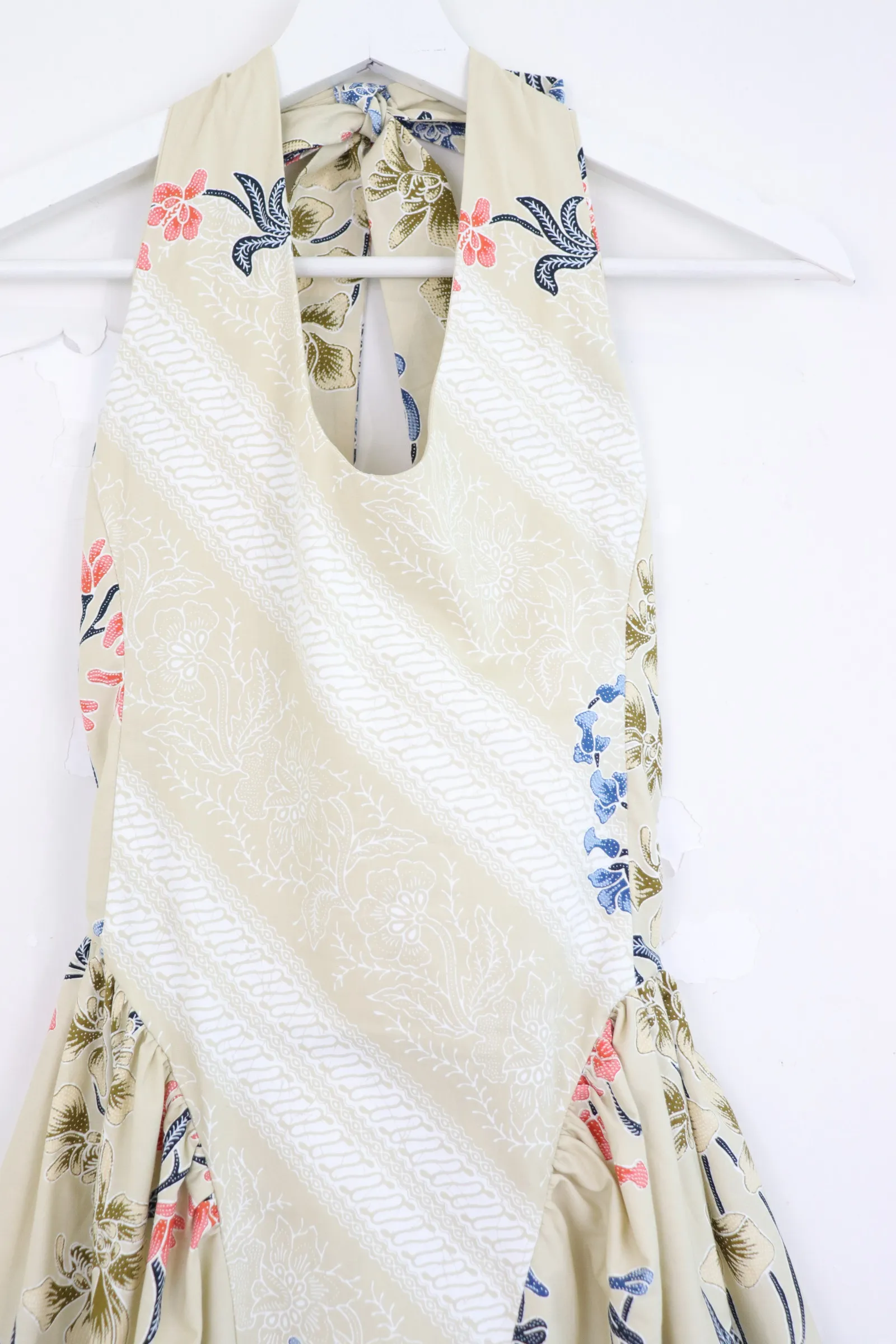 Puteri Halter Dress - Puteri Lunaria