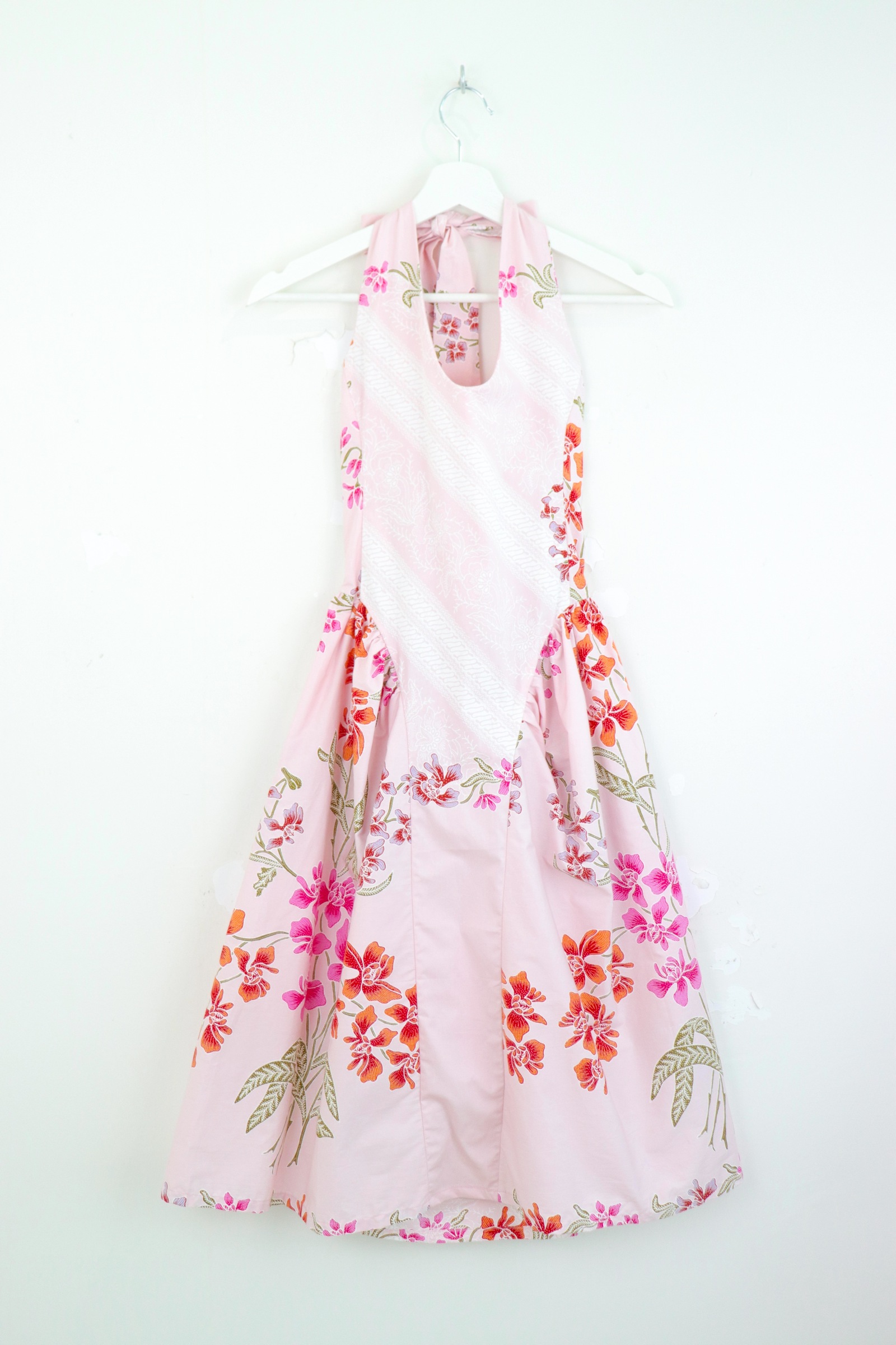 Puteri Halter Dress - Puteri Liliora