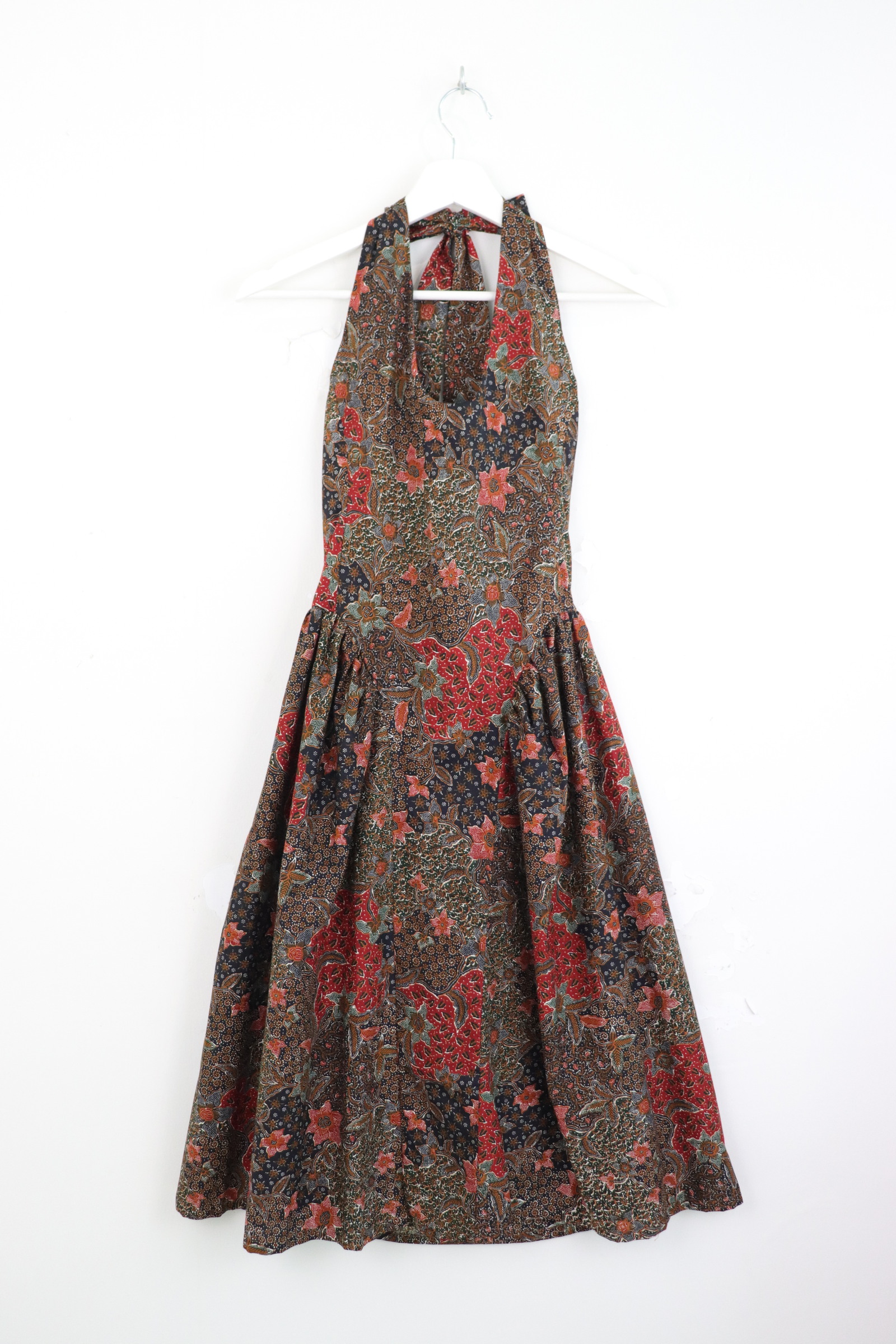 Puteri Halter Dress - Puteri Roxanne
