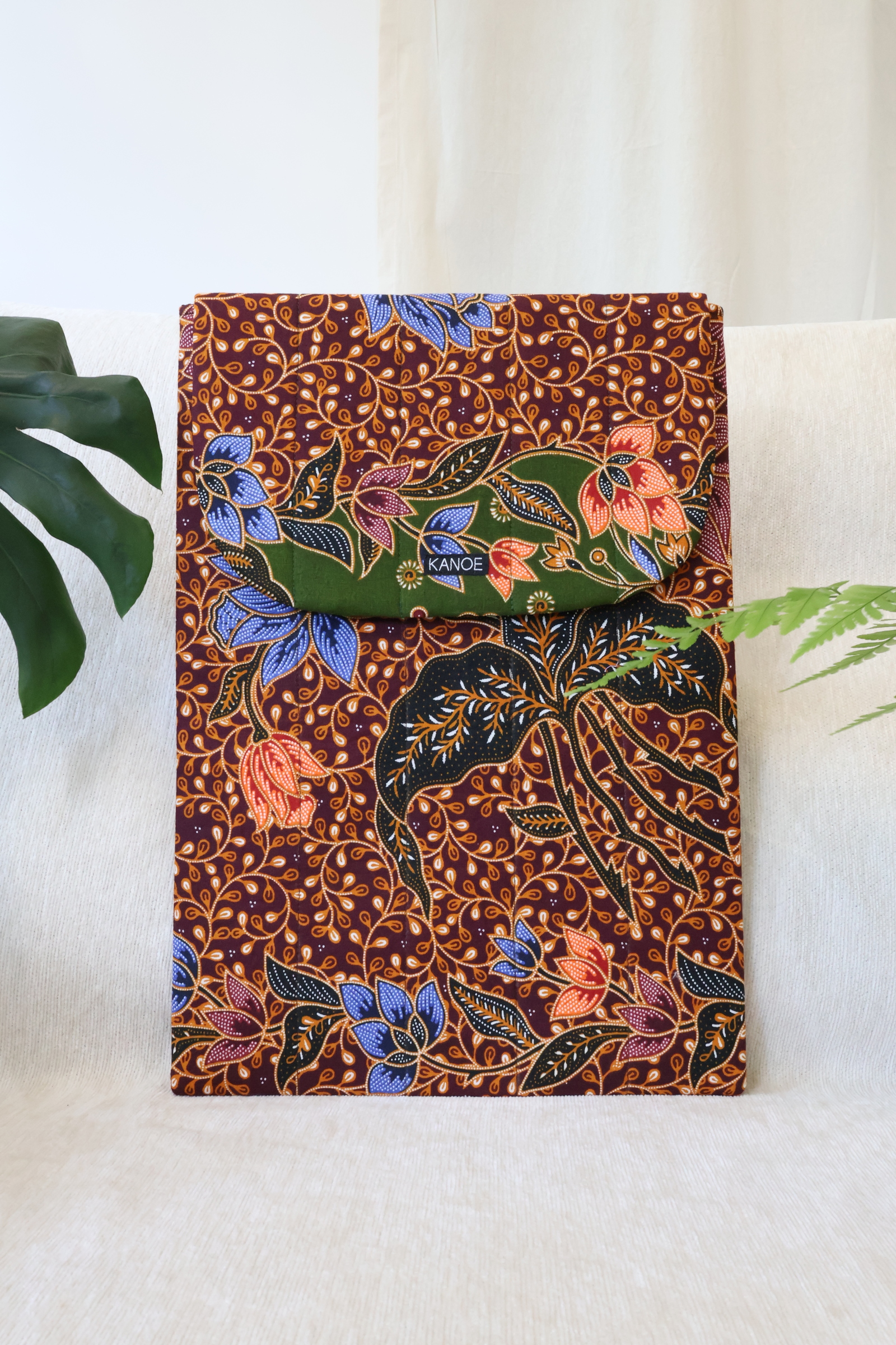Batik Laptop Bag - Coconut Pandan