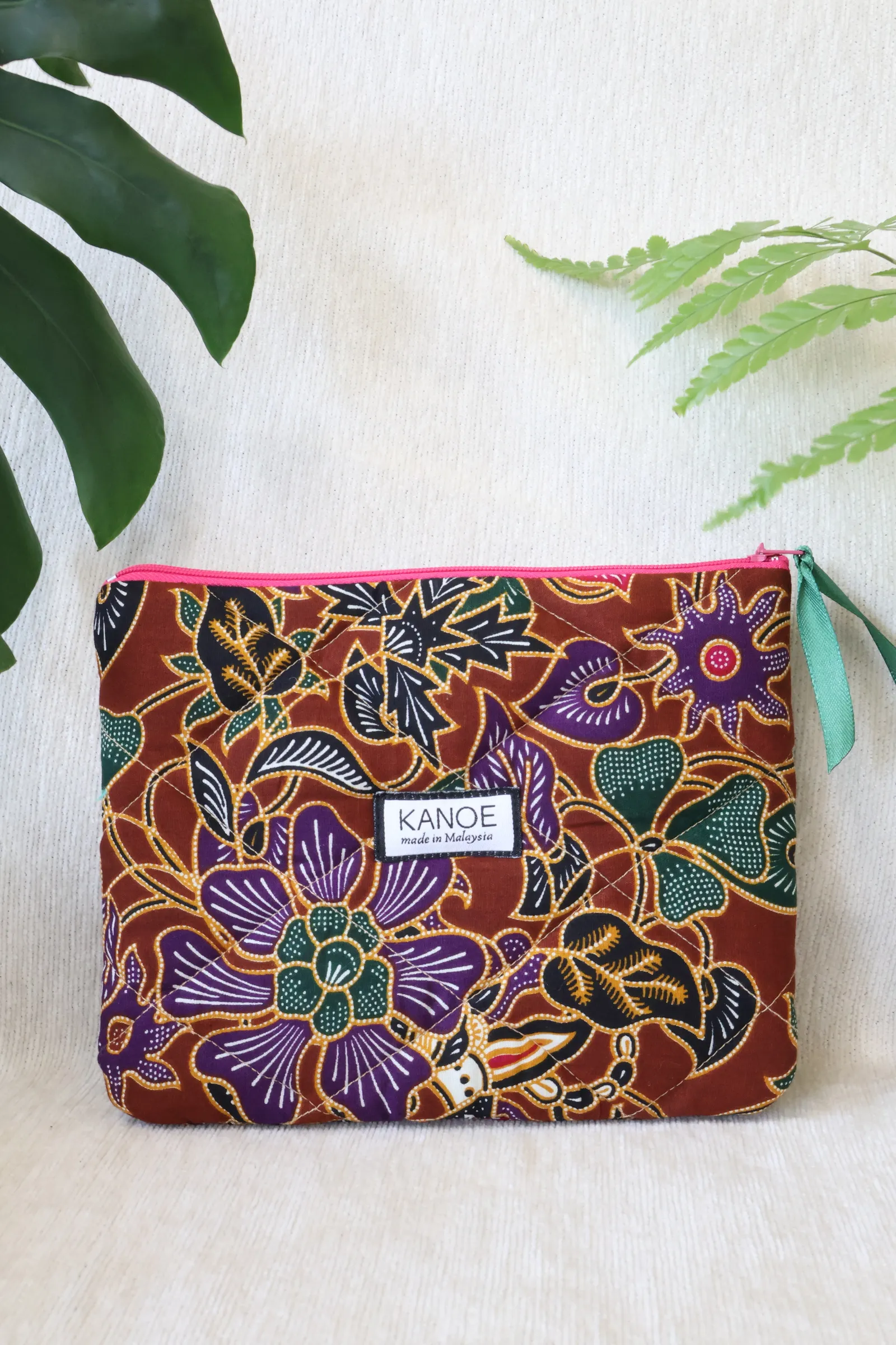 Quilted Batik Pouch - Autumn Fern