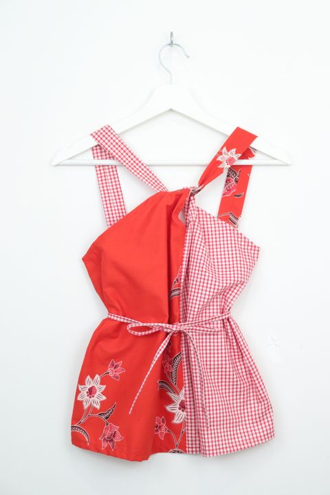 Be Present Gingham Top1