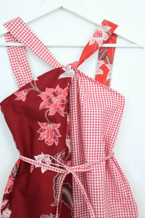 Be Present Gingham Top8