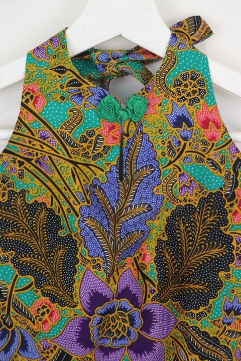 batik-c.c-halter-top38