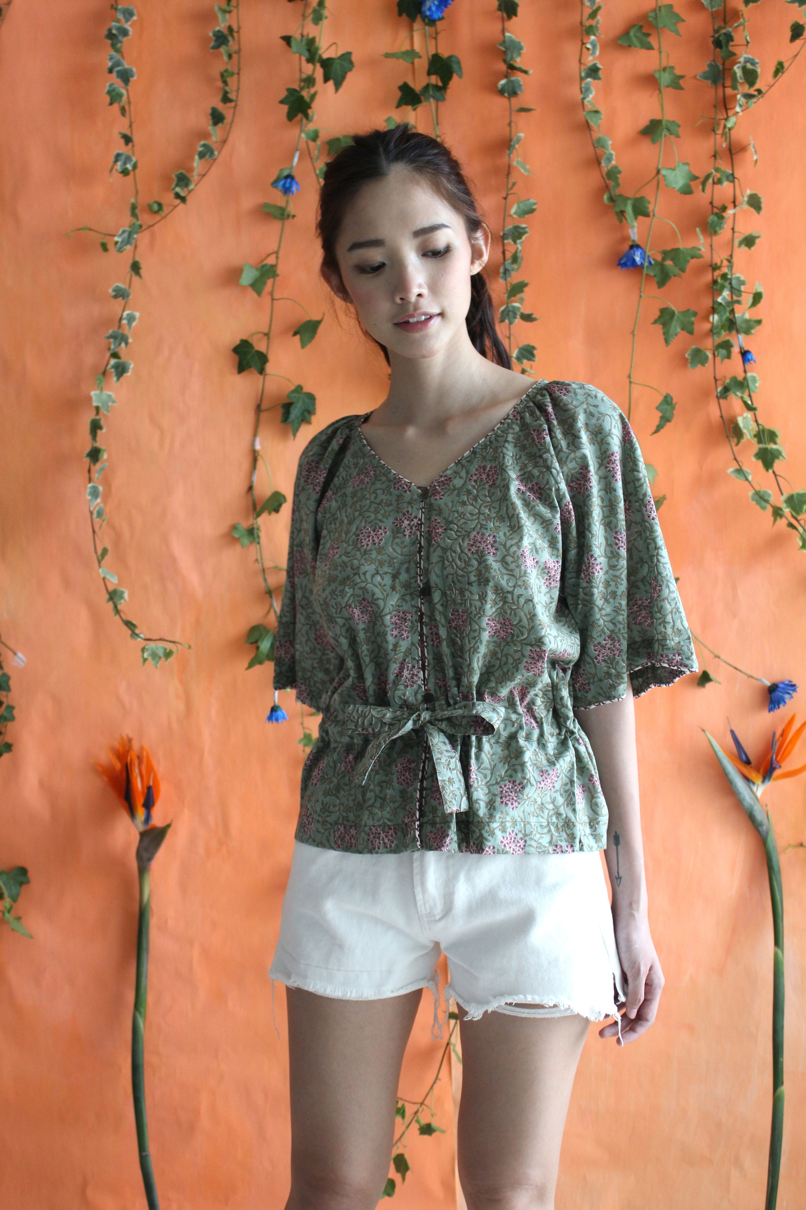 Maharaja scallop sleeve top - Forestry