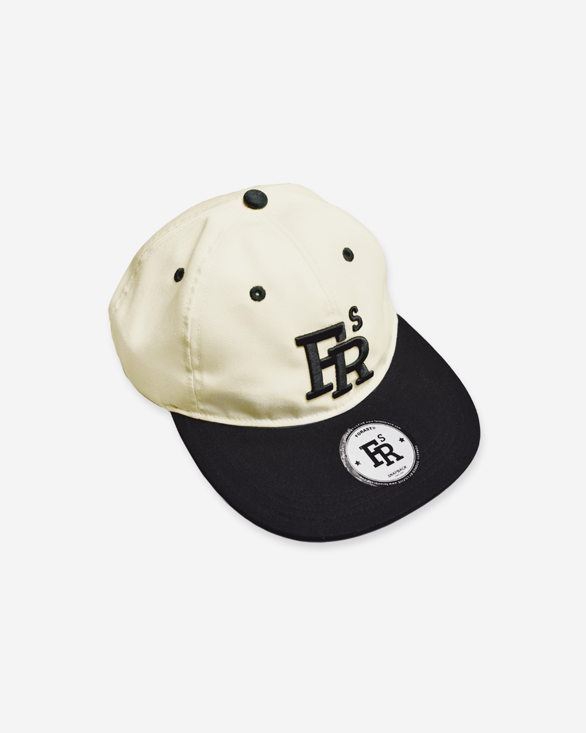 FRS TEAM LOGO | Baseball Snapback Hat 米白