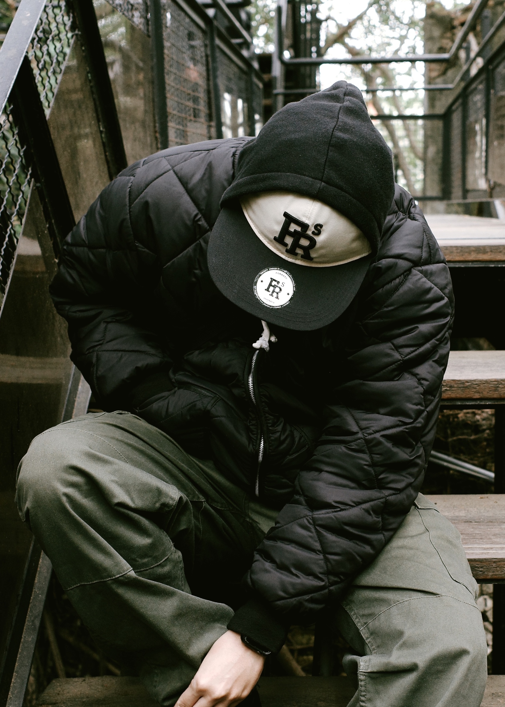 FRS SPORTS TEAM LOGO | Baseball Snapback Hat 米白