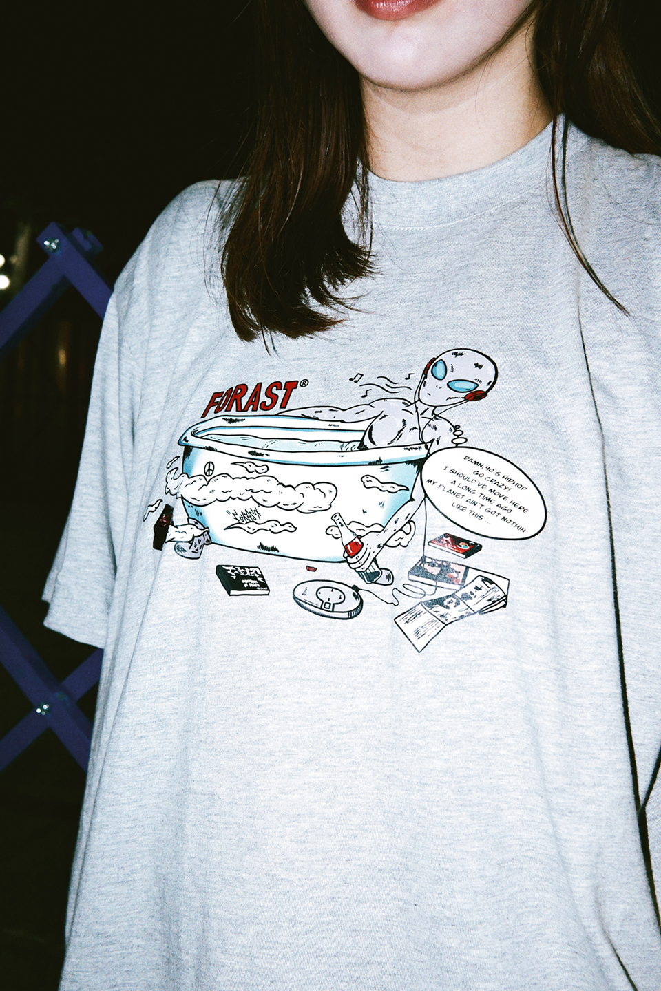The Visitor|  T-Shirt 灰