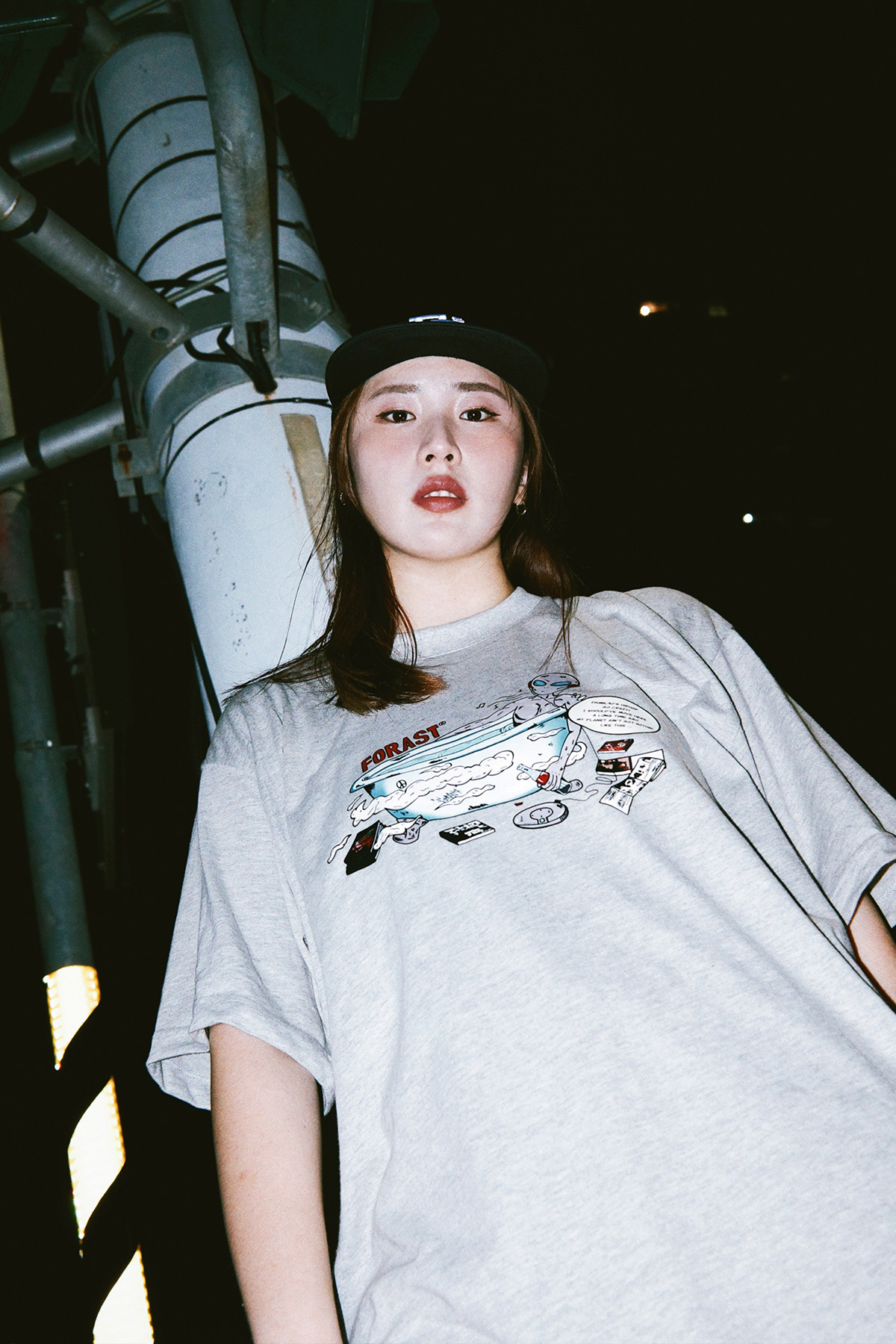 The Visitor|  T-Shirt 灰