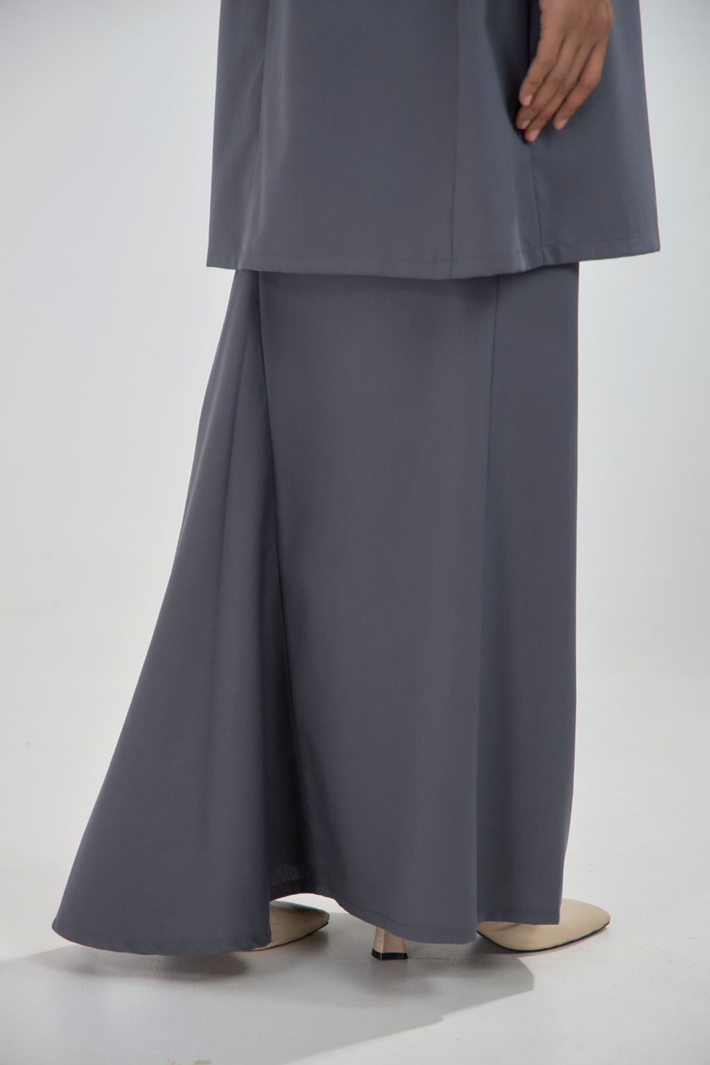Dark Grey (4)