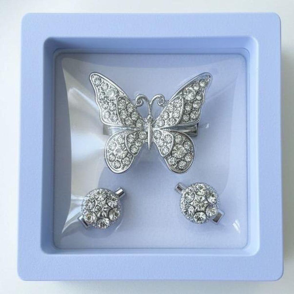 brooch3