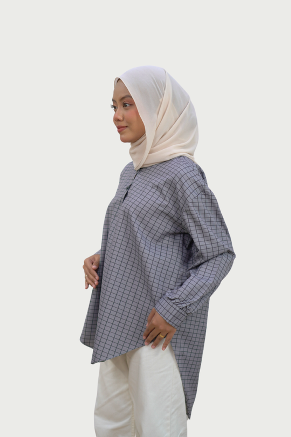 CHECKS GREY