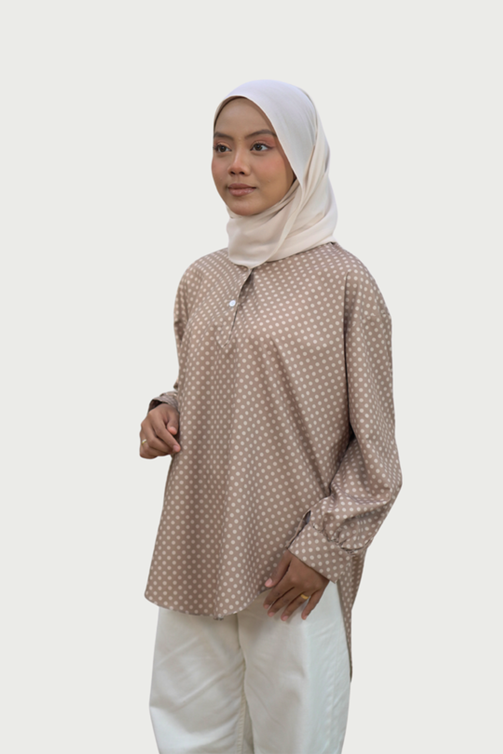 EMBUN TAUPE