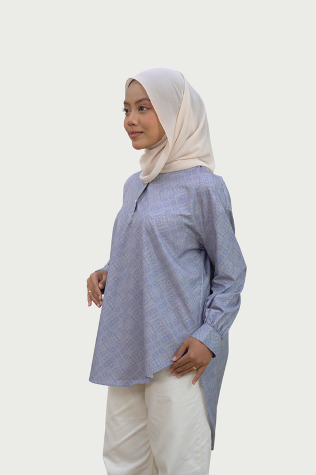 DINDA BIRU