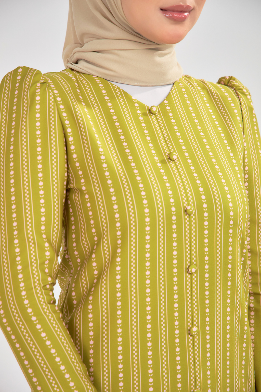 Matcha Strawberry (2)