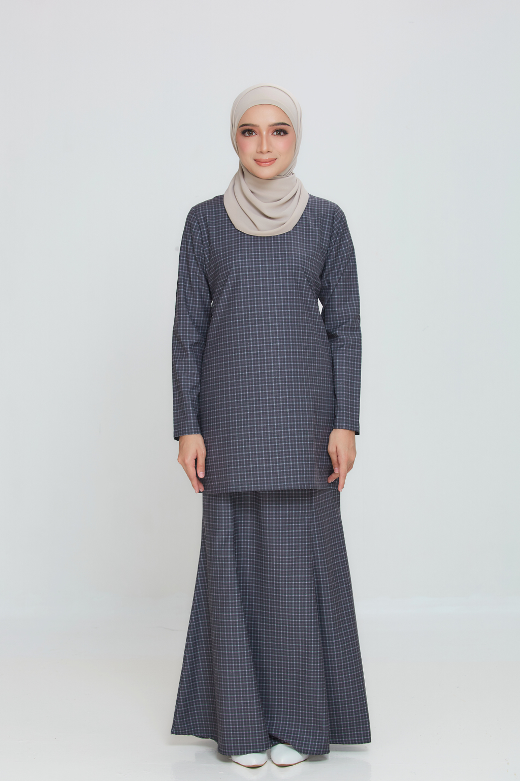 Black_f0239d08-9b1d-4fc0-b245-74d70597e1dc