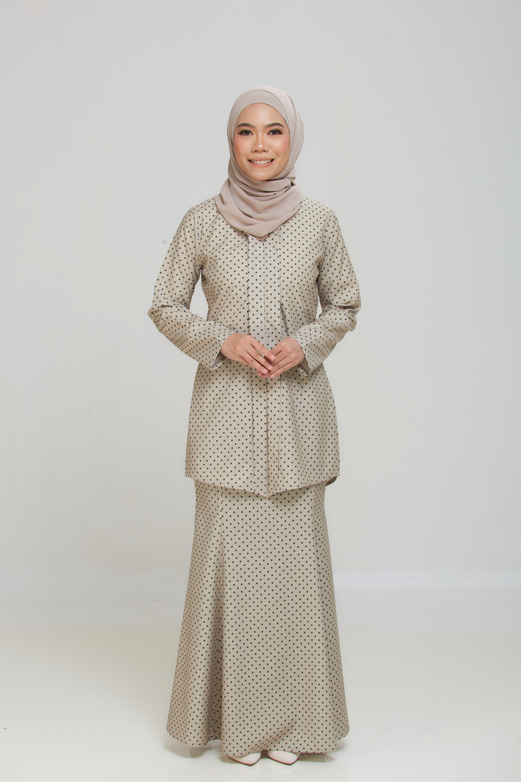 Pearl_ad945832-9ee3-4733-b7de-0b8a2c6d2737