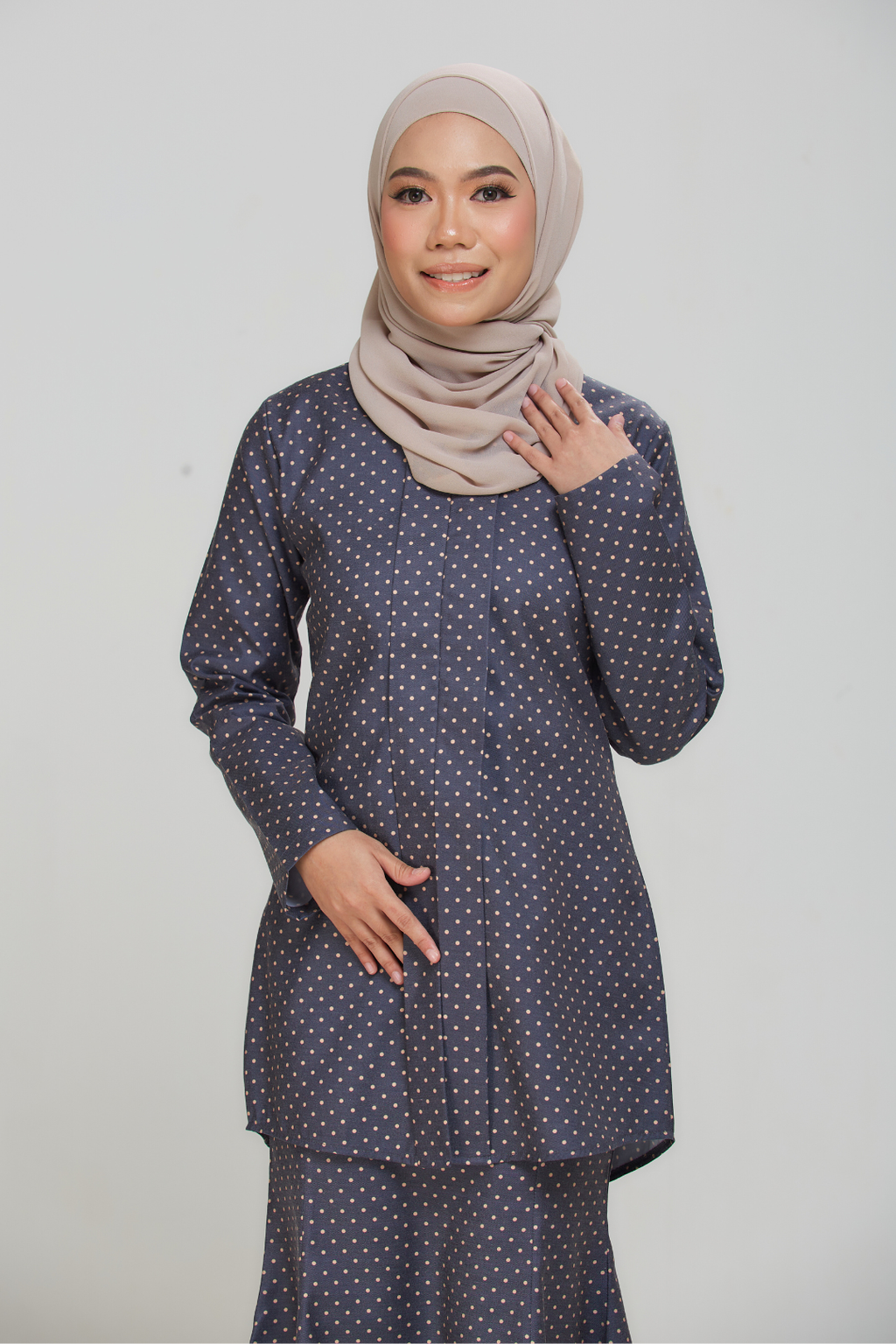 Navy_3_17e325cc-3a96-455b-baed-1e3006aea1bd