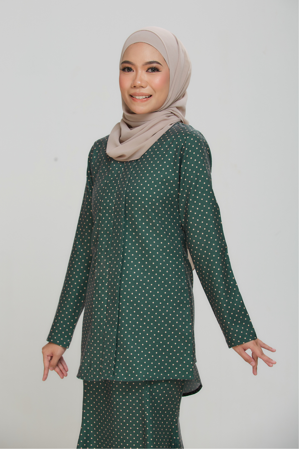 Emerald_3_6551ce12-464f-437c-b477-5942ea70ec20