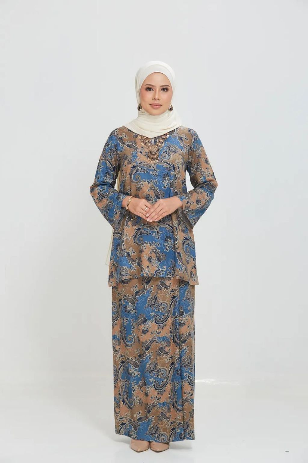 BatikBlue1