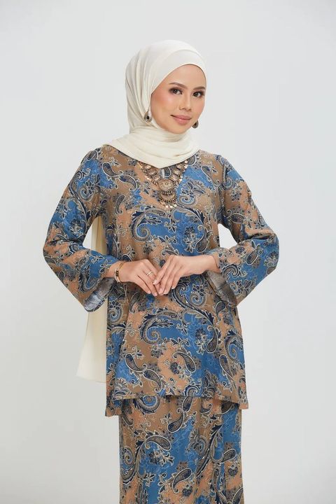 BatikBlue2