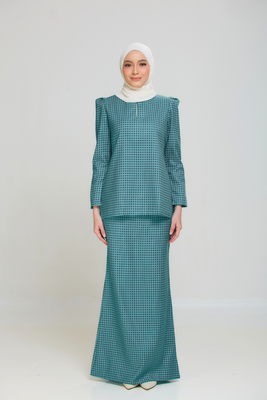 Tiffany_123fc634-4142-4071-b84d-d366dbaf6225