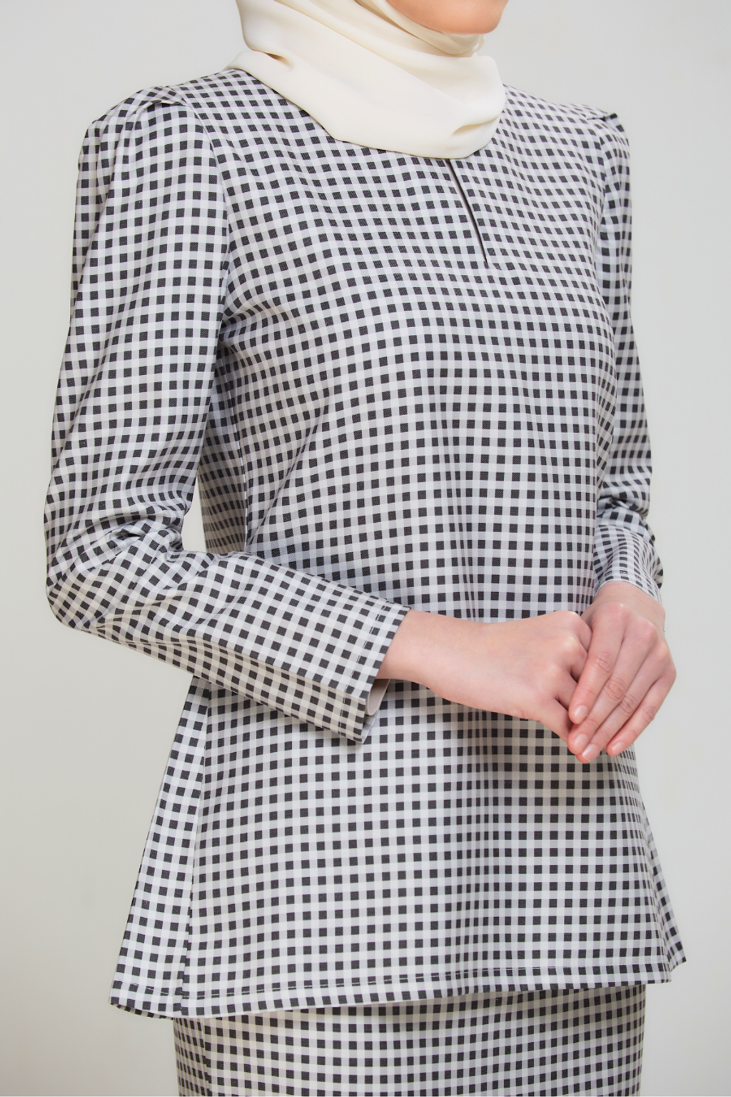 White_4_09e8b5f7-a324-4ab9-acc4-8914ae0455a7