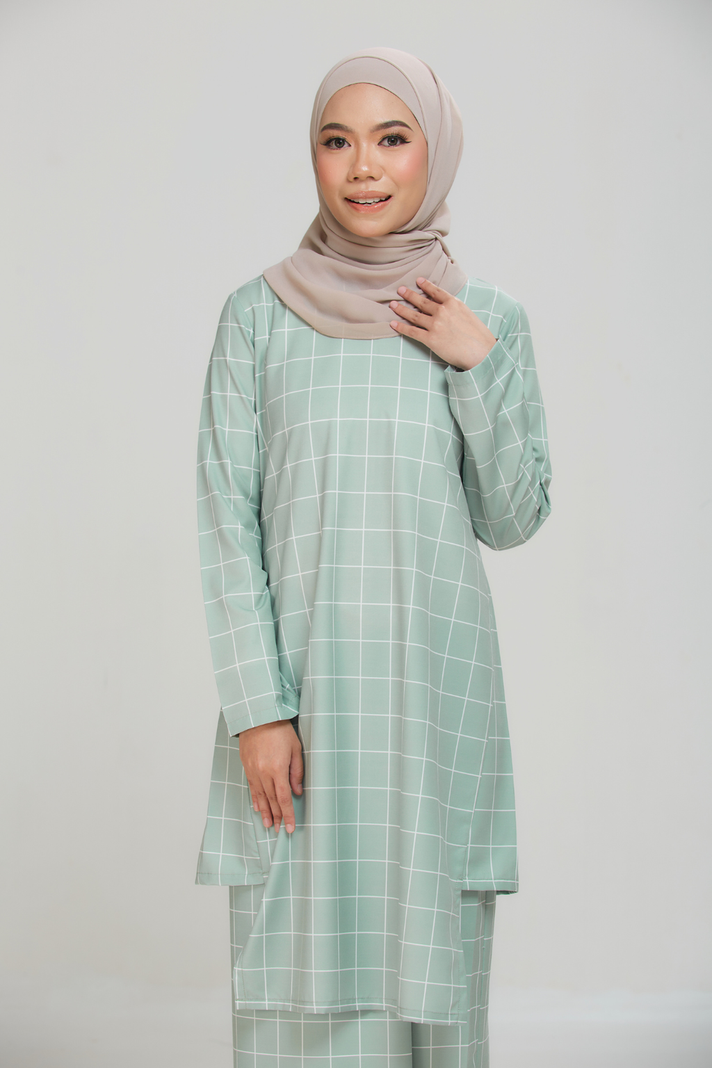 Green_3_7f4b6892-6c4c-4541-8804-4ebfb6542748