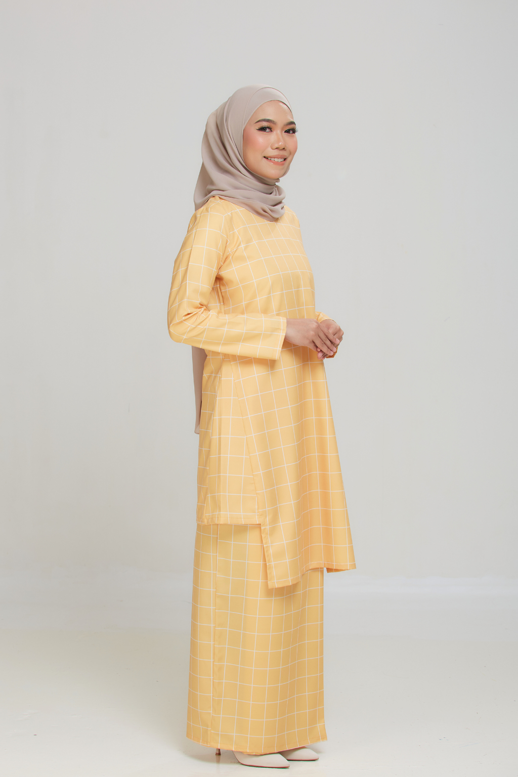 Yellow_2_de19b75d-364b-48c7-b317-3513a20c0cf7