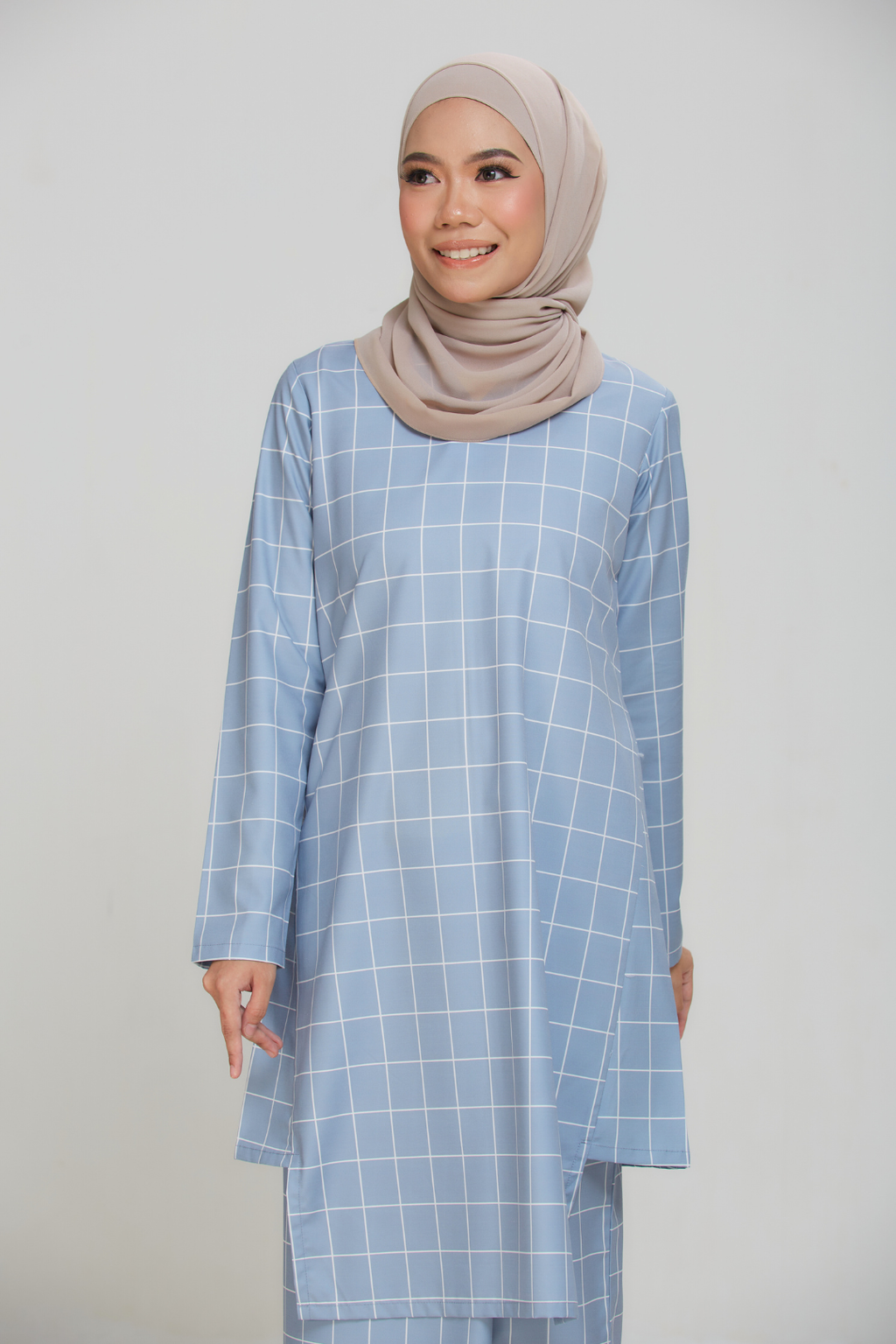 Blue_3_9eeabd0b-96c1-4299-8630-e1245b303a84