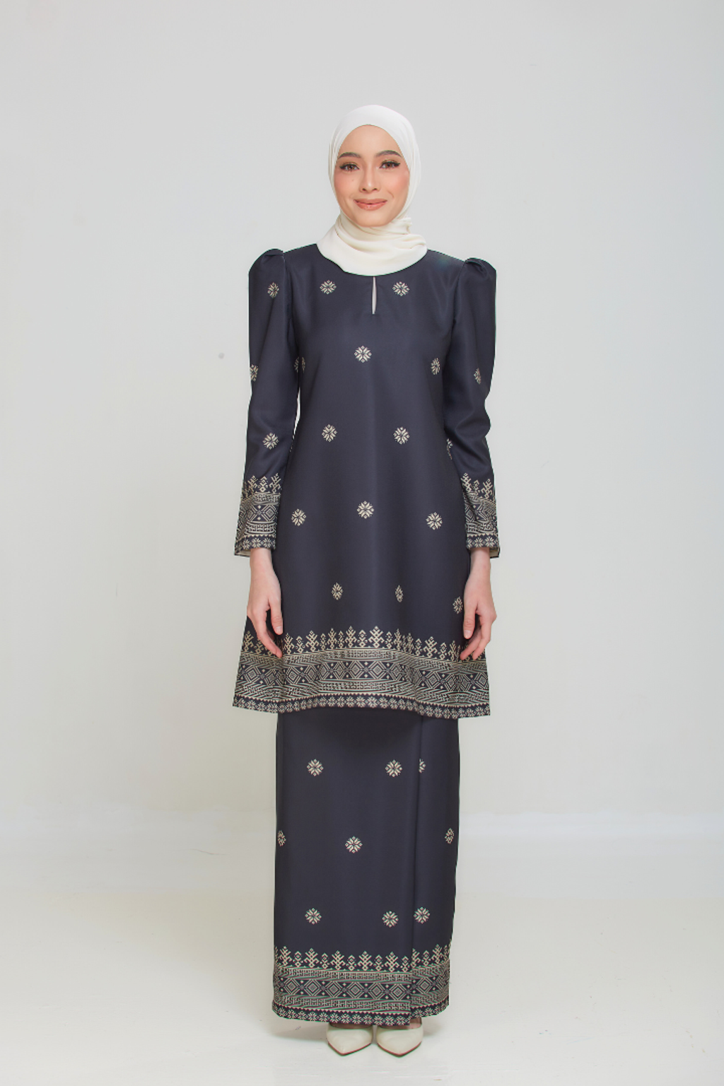 Black_33177266-8051-4eb7-b657-5a484bb68602