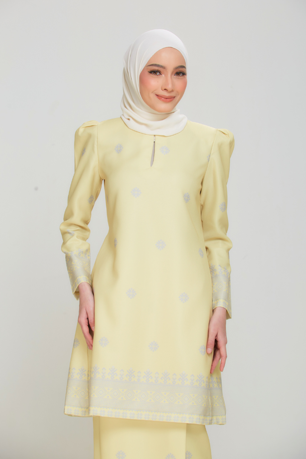 Yellow_3_648e2d3e-862d-4d3a-a1d0-f4a23955081f