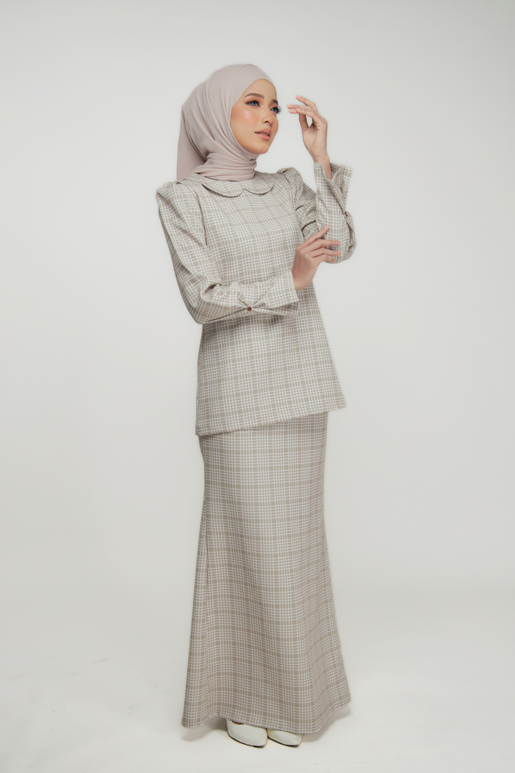 Taupe_66618e73-c126-4574-9249-7308c5c8a175