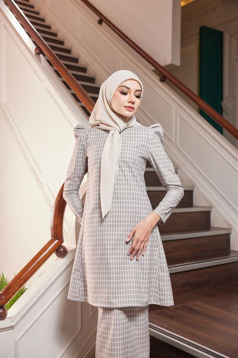 2_a804d608-0c17-45bf-ac17-855b24093c4e