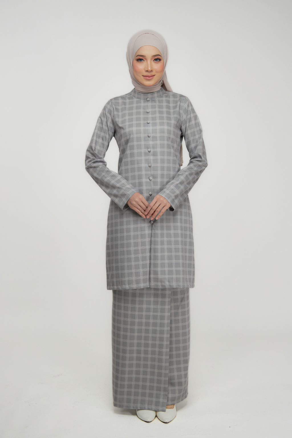 Grey_993ce5e5-3acd-4cc3-8c4c-b603ce024cd0