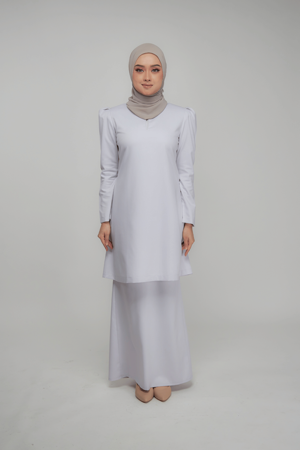 White_7c818d2f-57d5-4743-a76c-6d9316e2c433