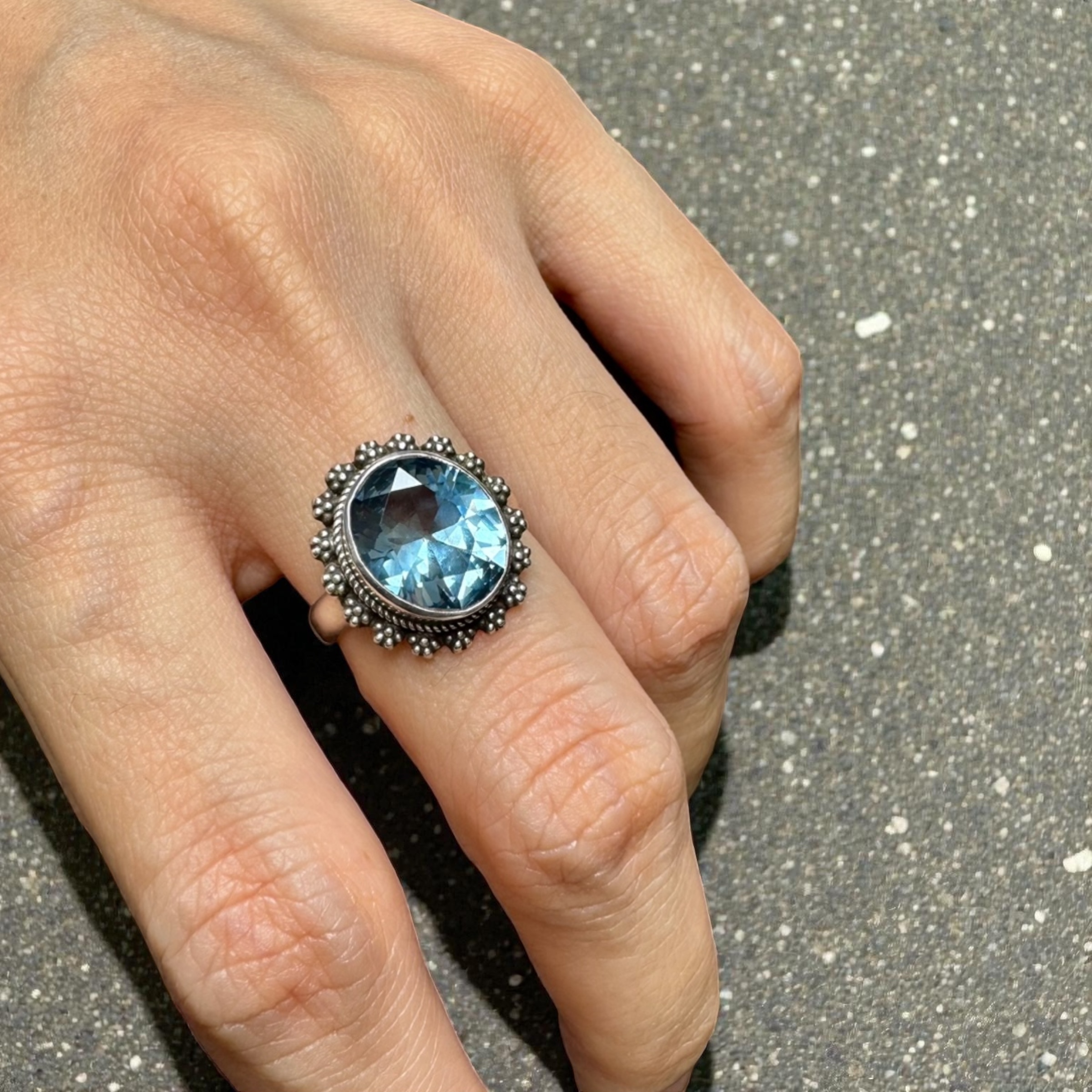 image_5C994D66-3804-40B7-ABE7-694981736F4A_1765527350