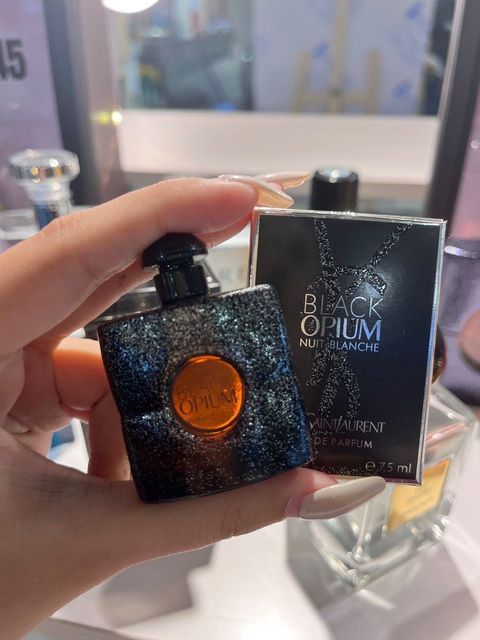 75ml_mini_ysl_black_opium_eau__1678452240_19217d91_progressive