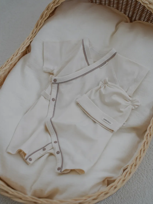 106616761