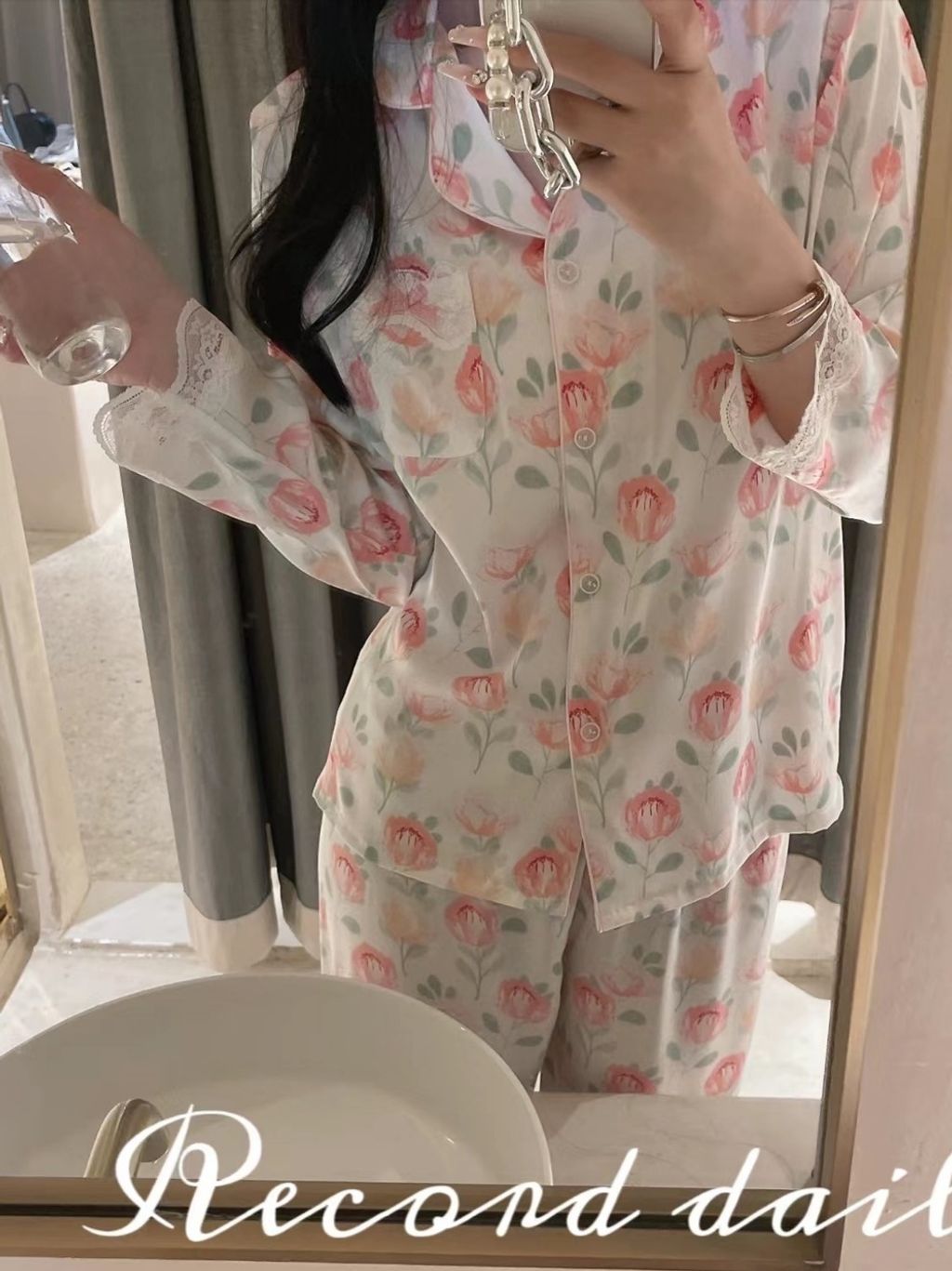 1686320407216_edit_316829782987469