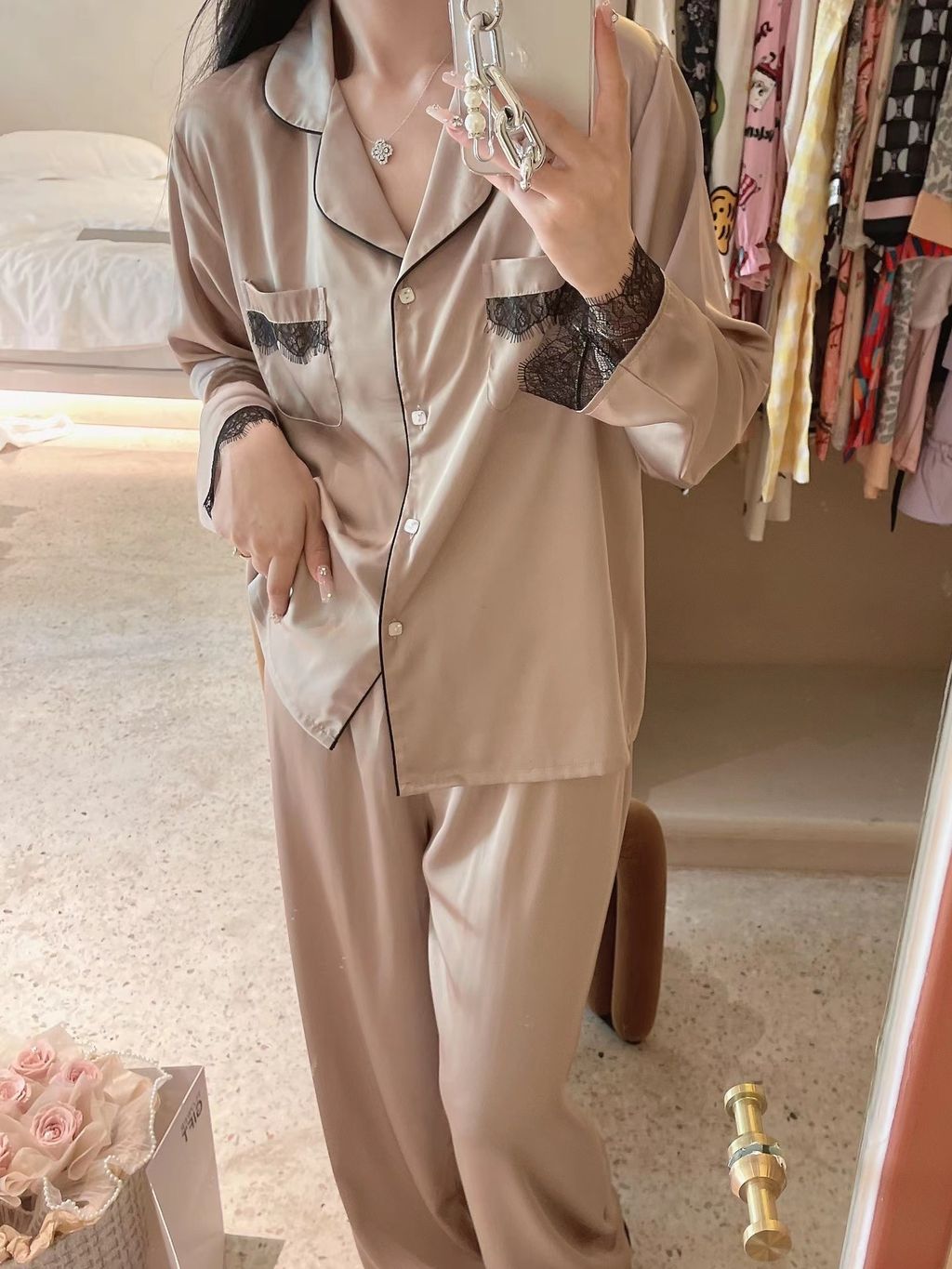 1686321609125_edit_318147707222488