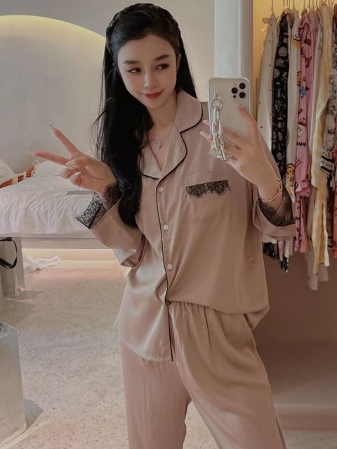 1686321619455_edit_318106329597035