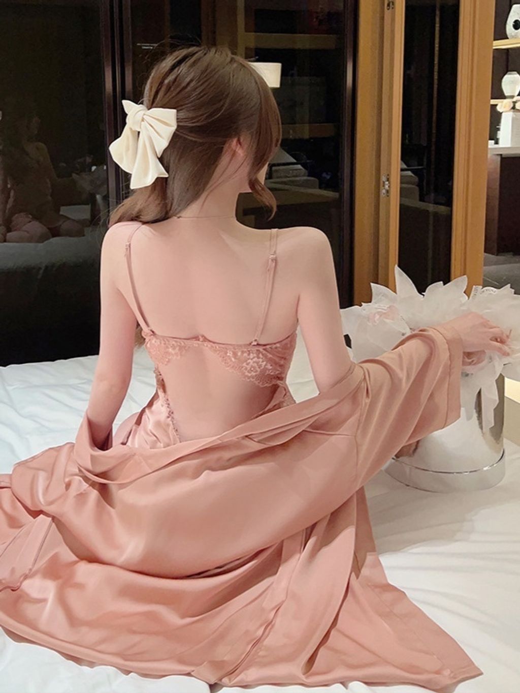 1688908844165_edit_51145731066842