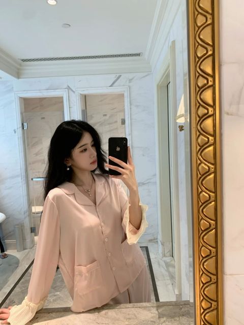 Screenshot_20241017_183219_com_xingin_xhs_NewOtherUserActivity_edit_189692902335344