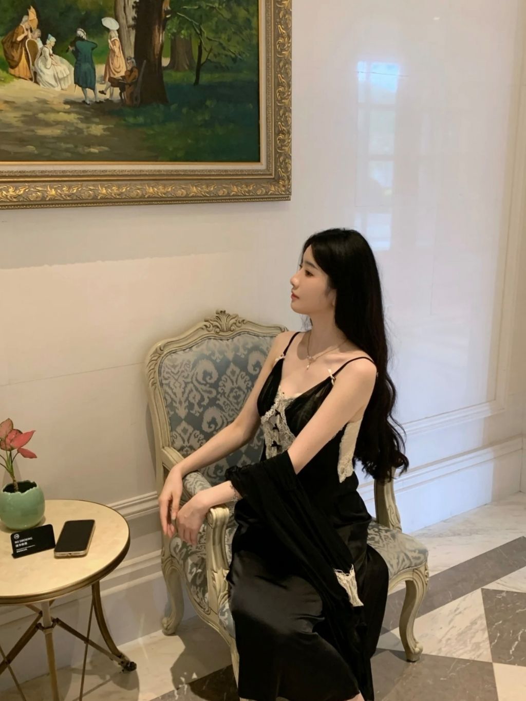 Screenshot_20241017_183104_com_xingin_xhs_NewOtherUserActivity_edit_190232092234826