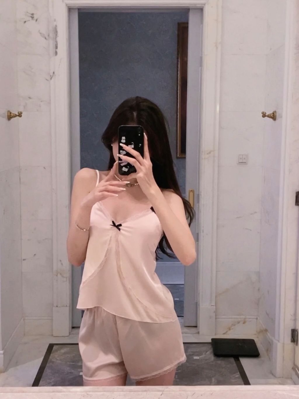 Screenshot_20241017_182026_com_xingin_xhs_NewOtherUserActivity_edit_191353833717940