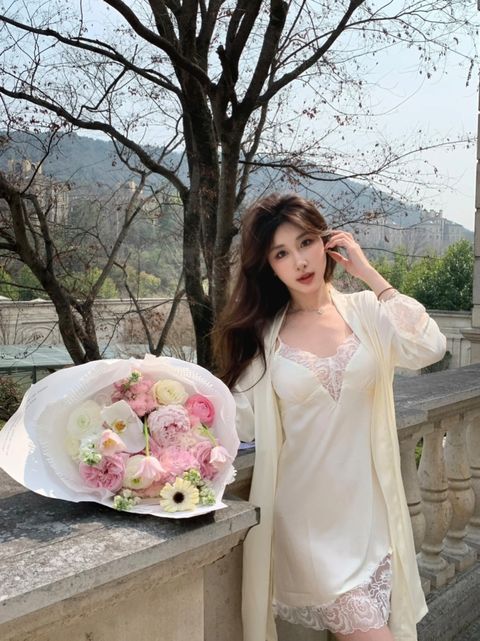 Screenshot_20241017_181810_com_xingin_xhs_NewOtherUserActivity_edit_192312730895855