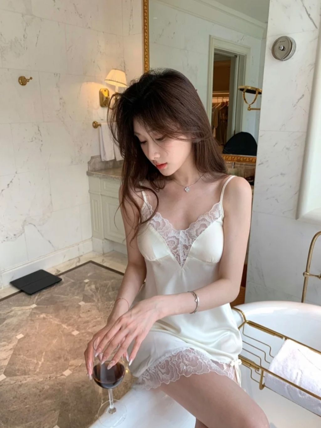 Screenshot_20241017_181800_com_xingin_xhs_NewOtherUserActivity_edit_192361143189066