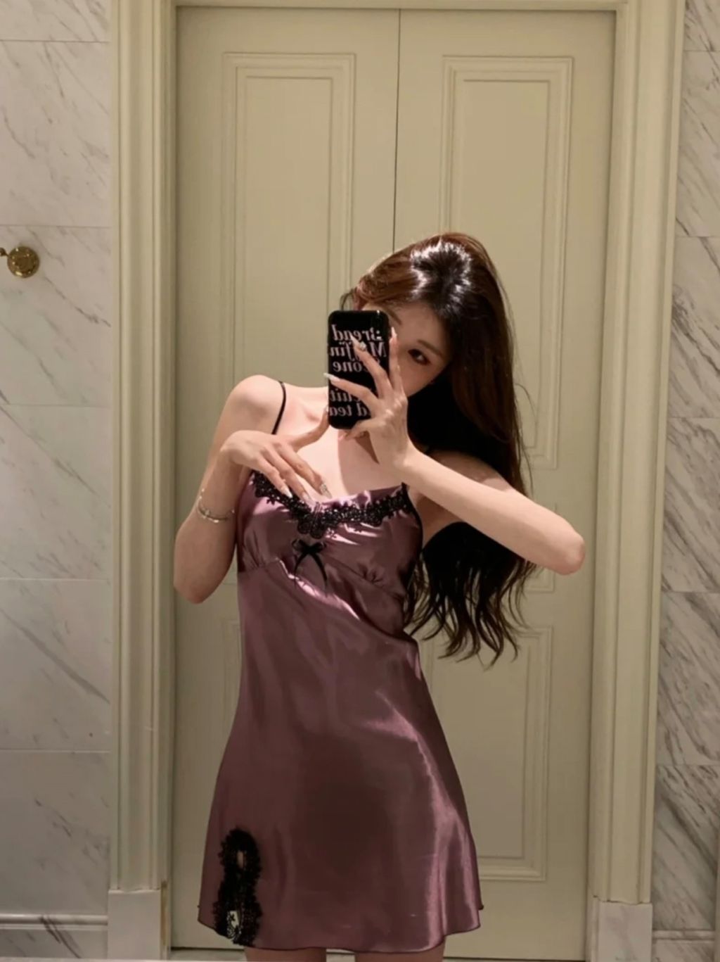 Screenshot_20241017_181433_com_xingin_xhs_NewOtherUserActivity_edit_193172975888079