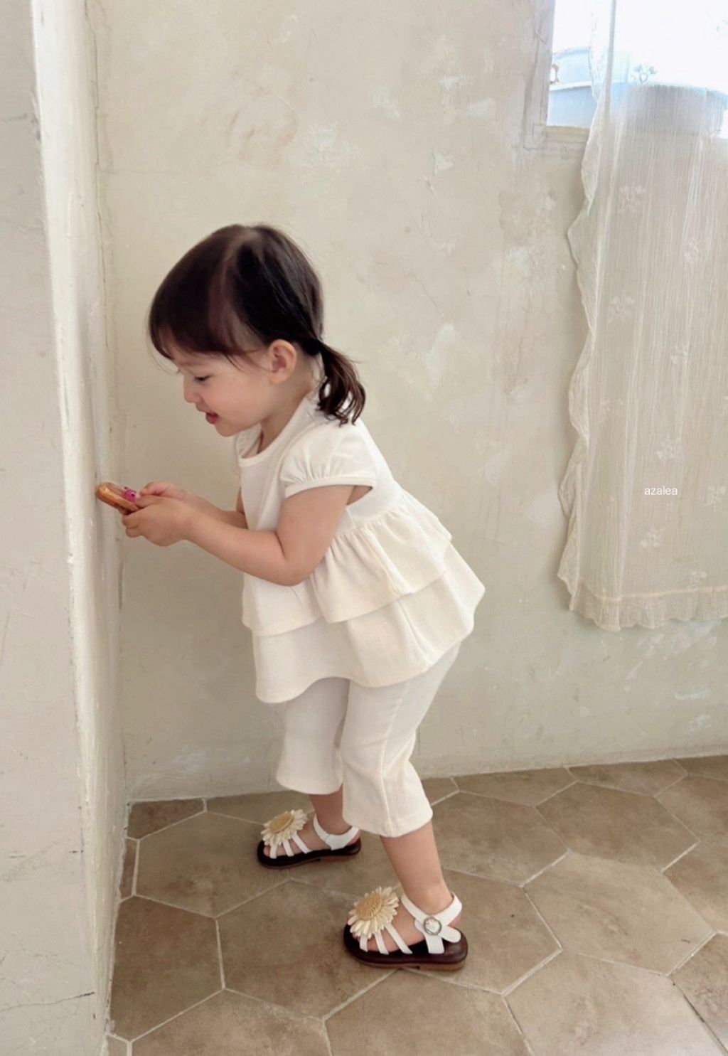 1774491905_2466559903